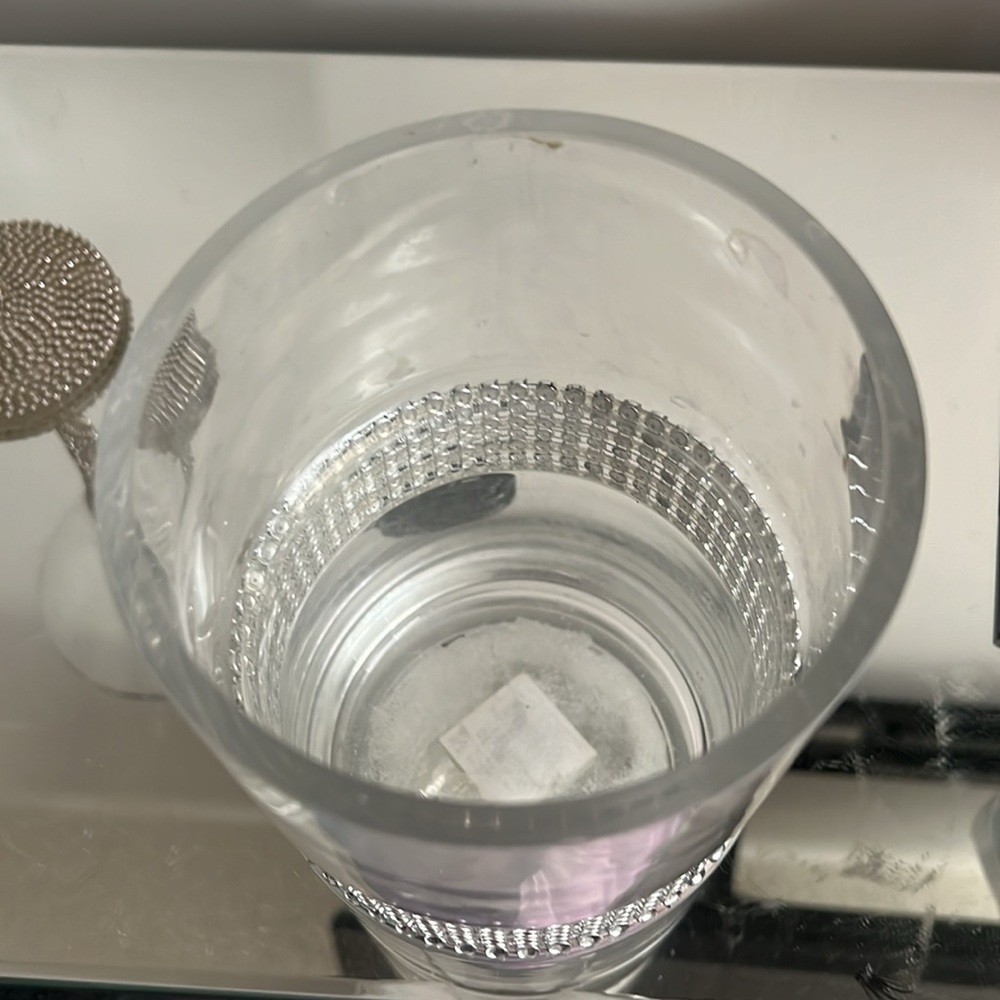 Diamond vase - Picture 2 of 2